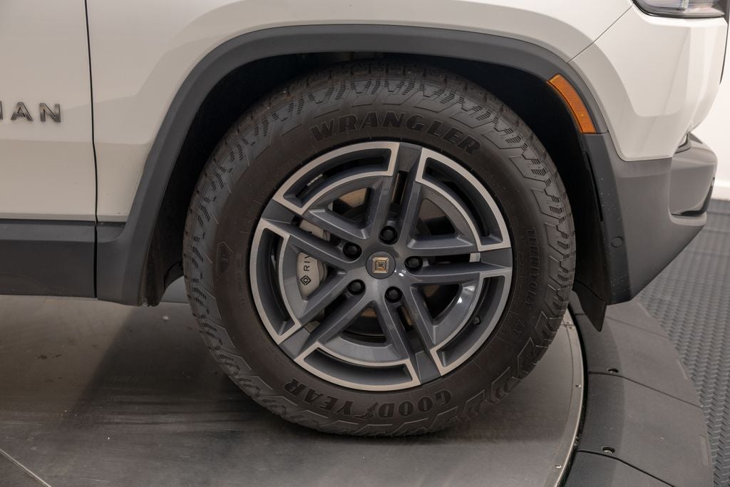 2025 Rivian R1T Adventure Dual Motor Standard Pack