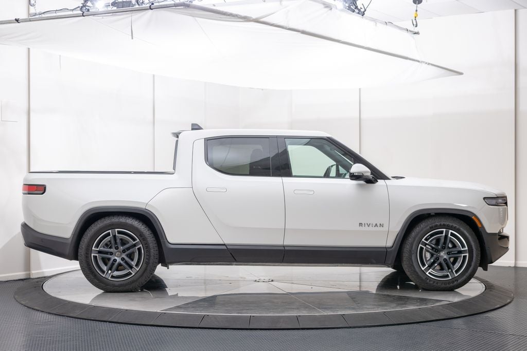 2025 Rivian R1T Adventure Dual Motor Standard Pack