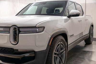 2025 Rivian R1T Adventure Dual Motor Standard Pack