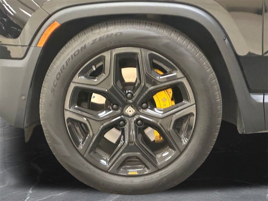 2023 Rivian R1S Launch Edition