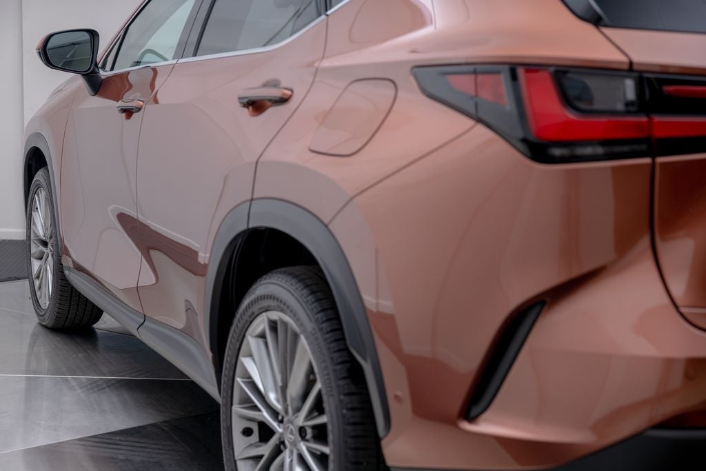 2025 Lexus NX 350h Luxury