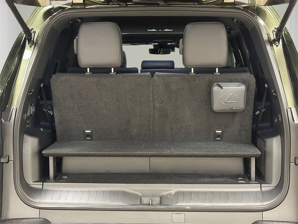 2025 Lexus LX 700h F SPORT