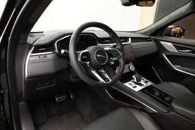 2024 Jaguar F-PACE SVR