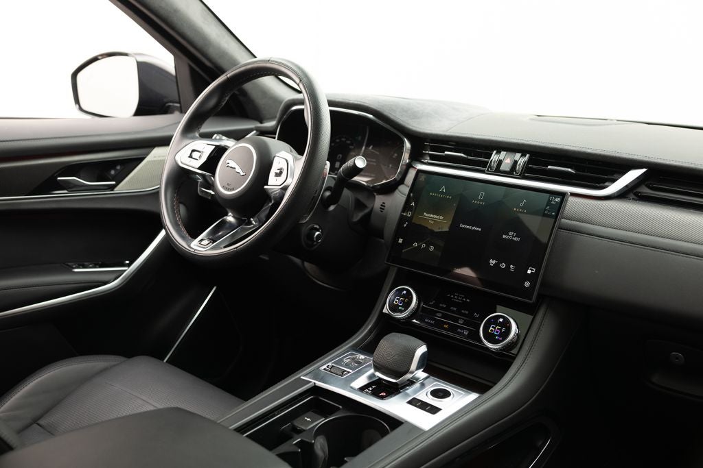 2024 Jaguar F-PACE SVR