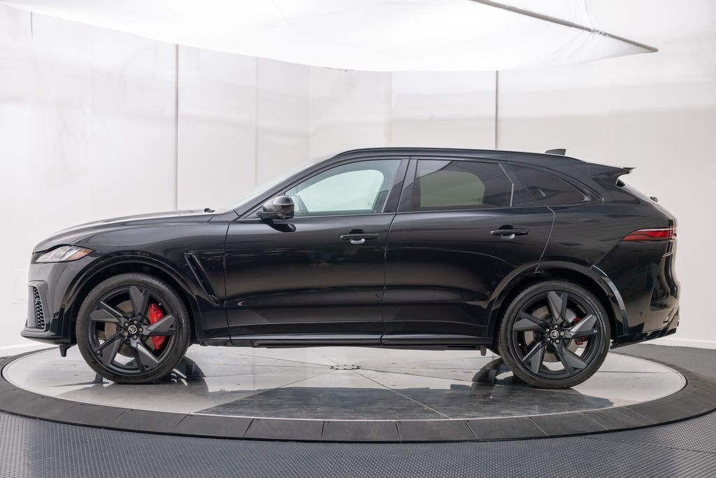 2024 Jaguar F-PACE SVR