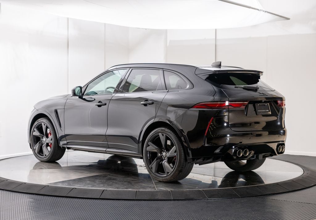 2024 Jaguar F-PACE SVR
