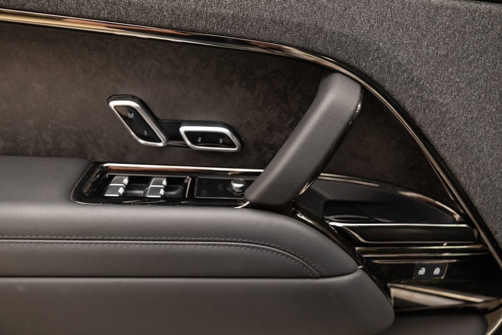 2024 Land Rover Range Rover Sport Plug-in Hybrid Autobiography