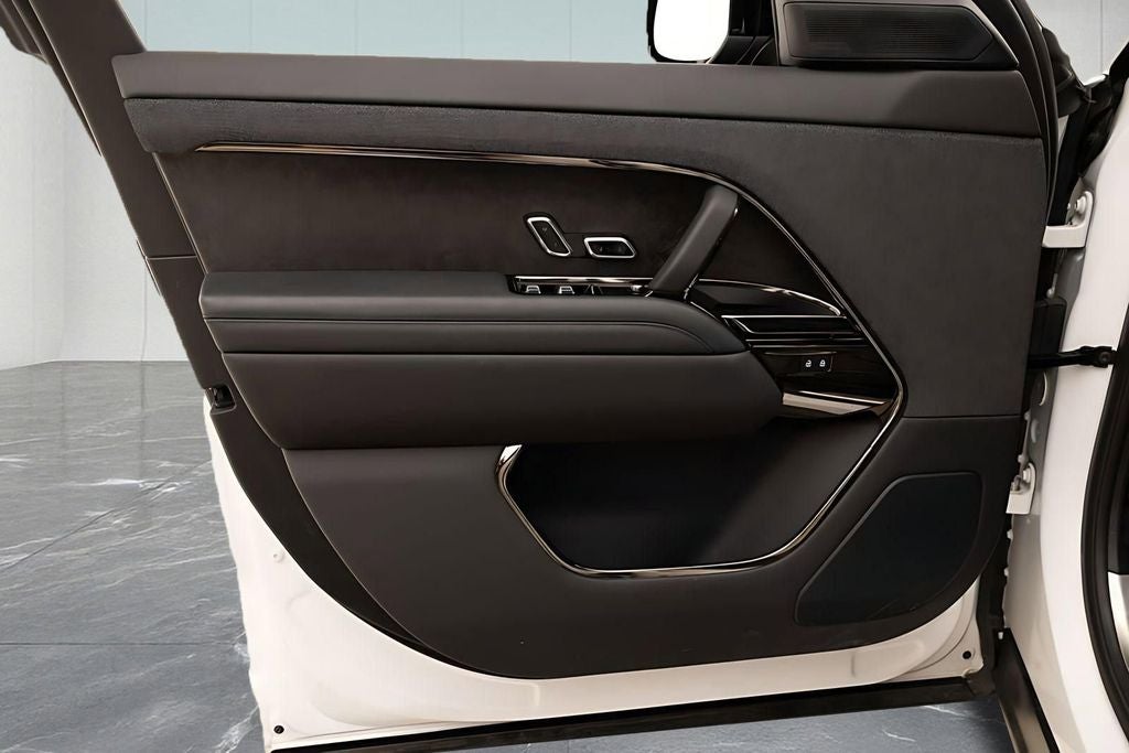 2024 Land Rover Range Rover Sport Plug-in Hybrid Autobiography