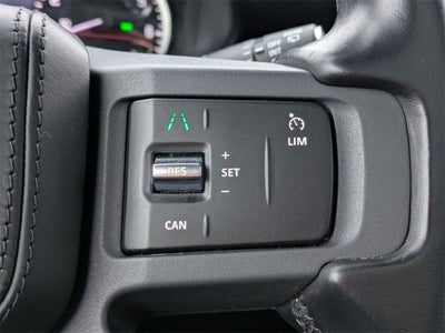 2023 Land Rover Defender 130 X-Dynamic SE