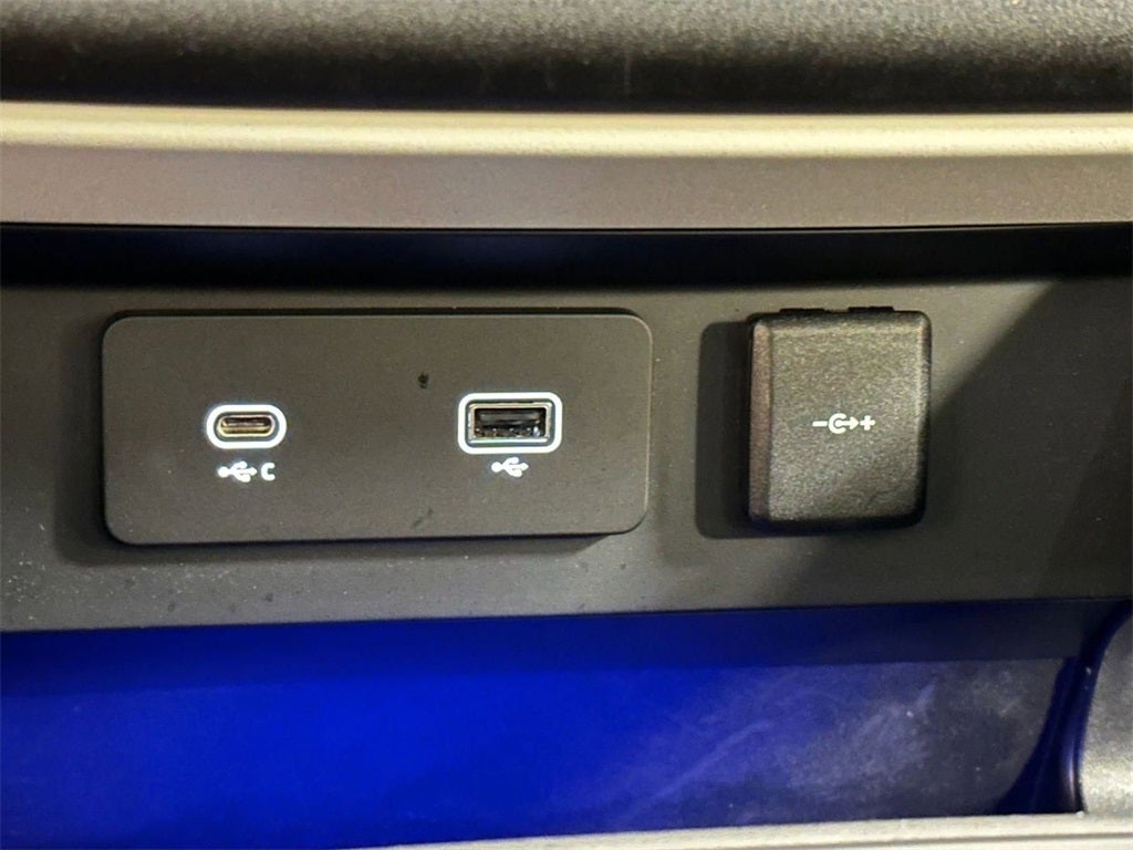 2020 Land Rover Defender 110 First Edition