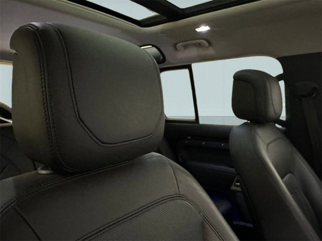 2020 Land Rover Defender 110 First Edition