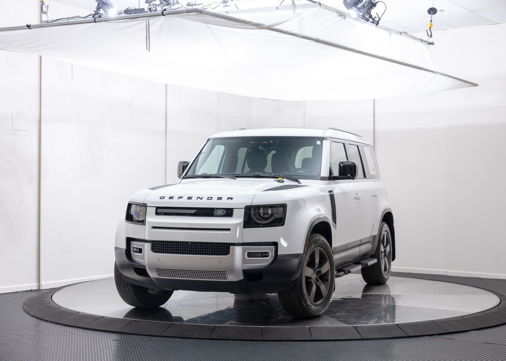 2024 Land Rover Defender 110 S
