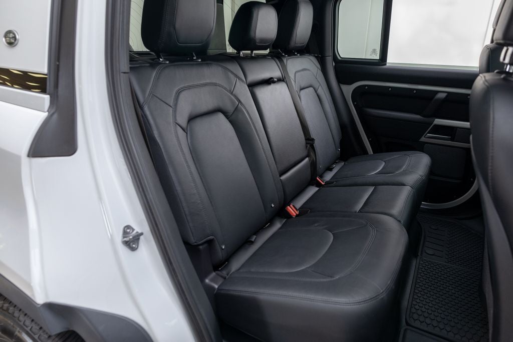 2024 Land Rover Defender 110 S