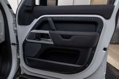 2024 Land Rover Defender 110 S
