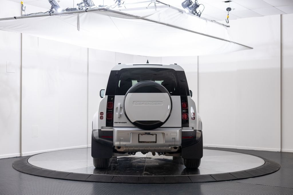 2024 Land Rover Defender 110 S