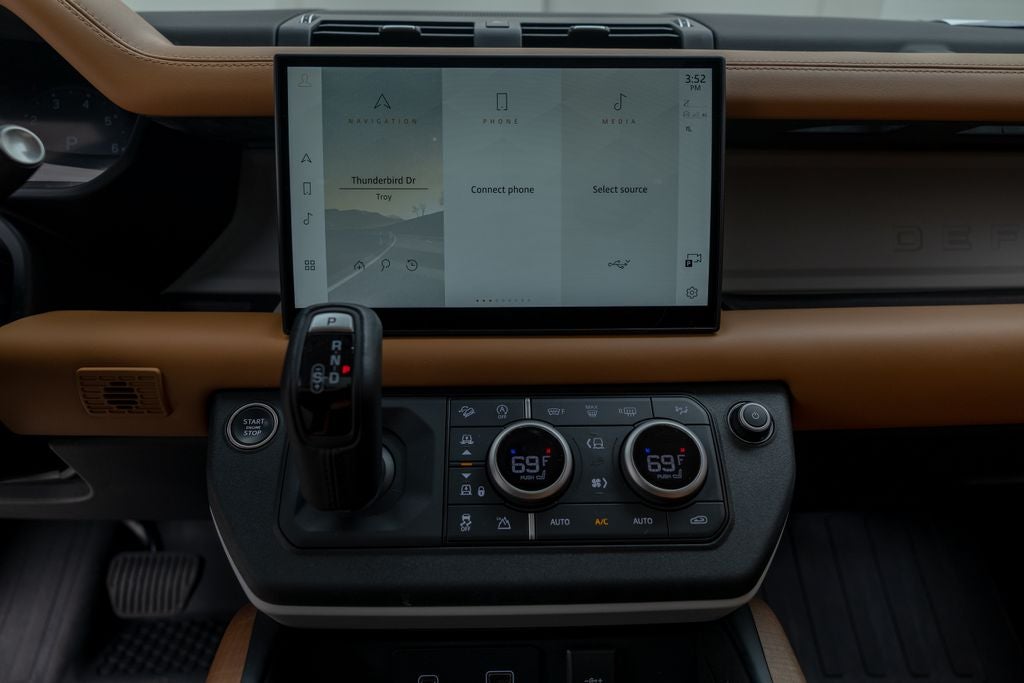 2023 Land Rover Defender 130 First Edition