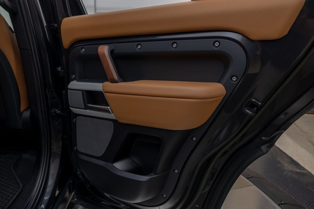 2023 Land Rover Defender 130 First Edition