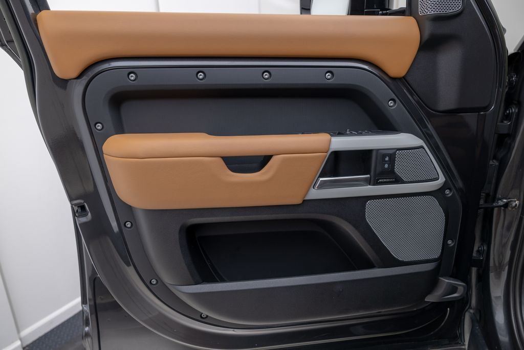 2023 Land Rover Defender 130 First Edition