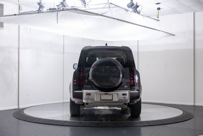 2023 Land Rover Defender 130 First Edition