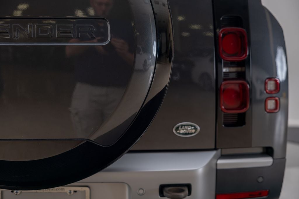 2023 Land Rover Defender 130 First Edition