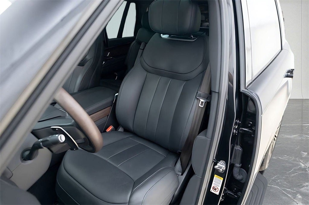 2025 Land Rover Range Rover Autobiography