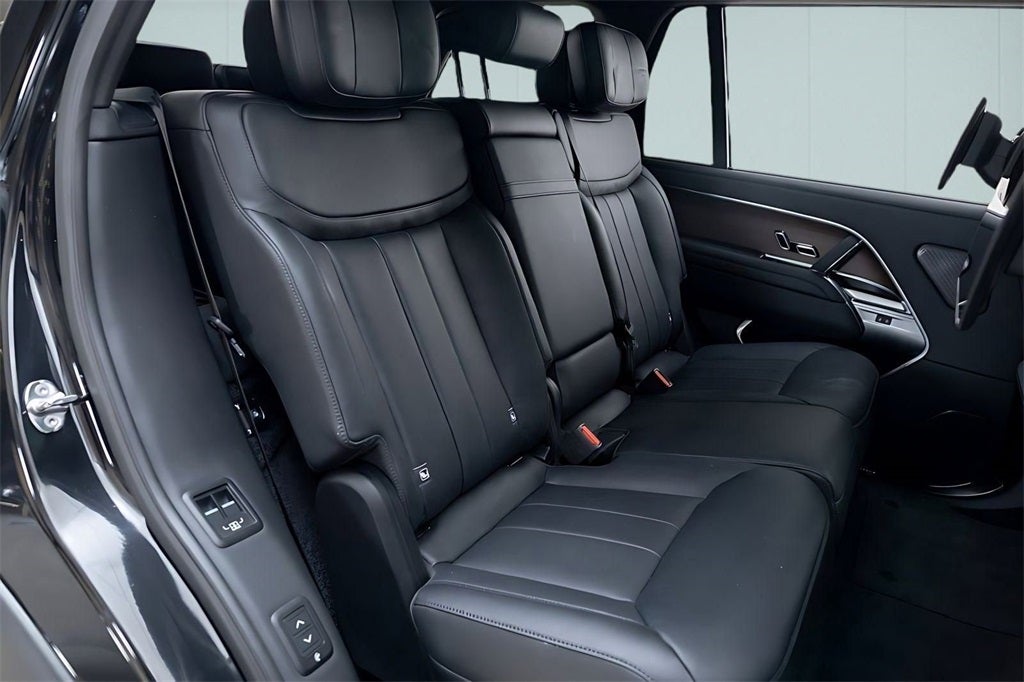 2025 Land Rover Range Rover Autobiography