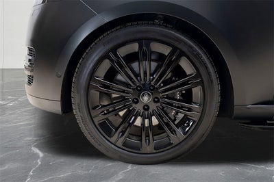 2025 Land Rover Range Rover Autobiography