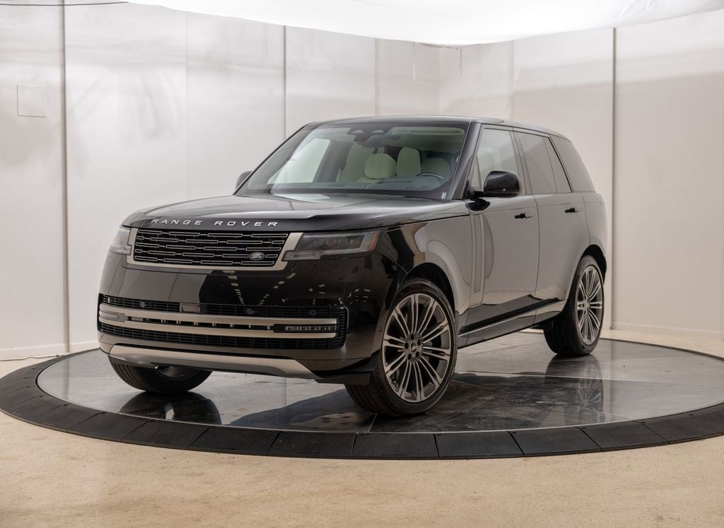 2025 Land Rover Range Rover SE