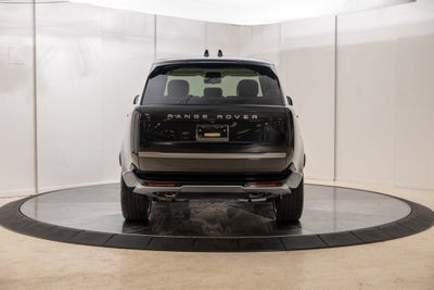 2025 Land Rover Range Rover SE