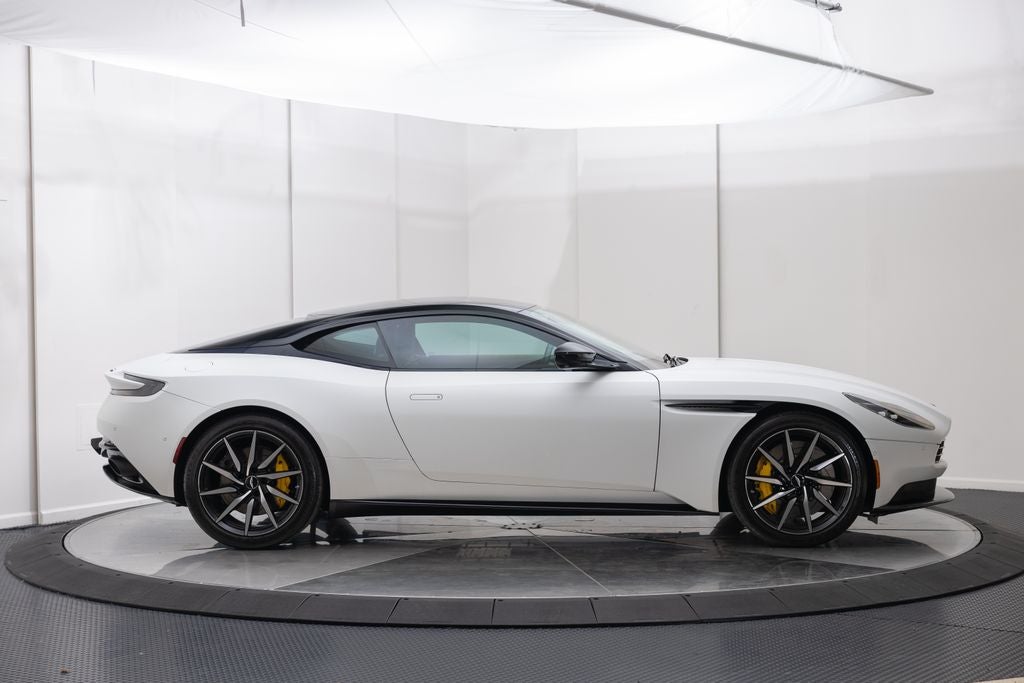 2023 Aston Martin DB11 Base