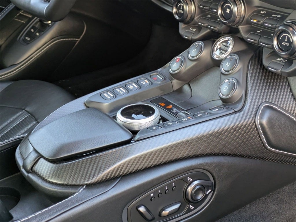 2019 Aston Martin Vantage Base