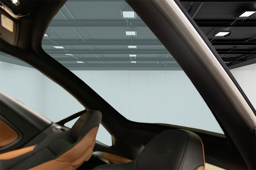 2025 Aston Martin Vanquish V12