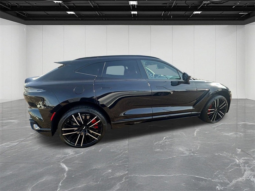 2023 Aston Martin DBX 707