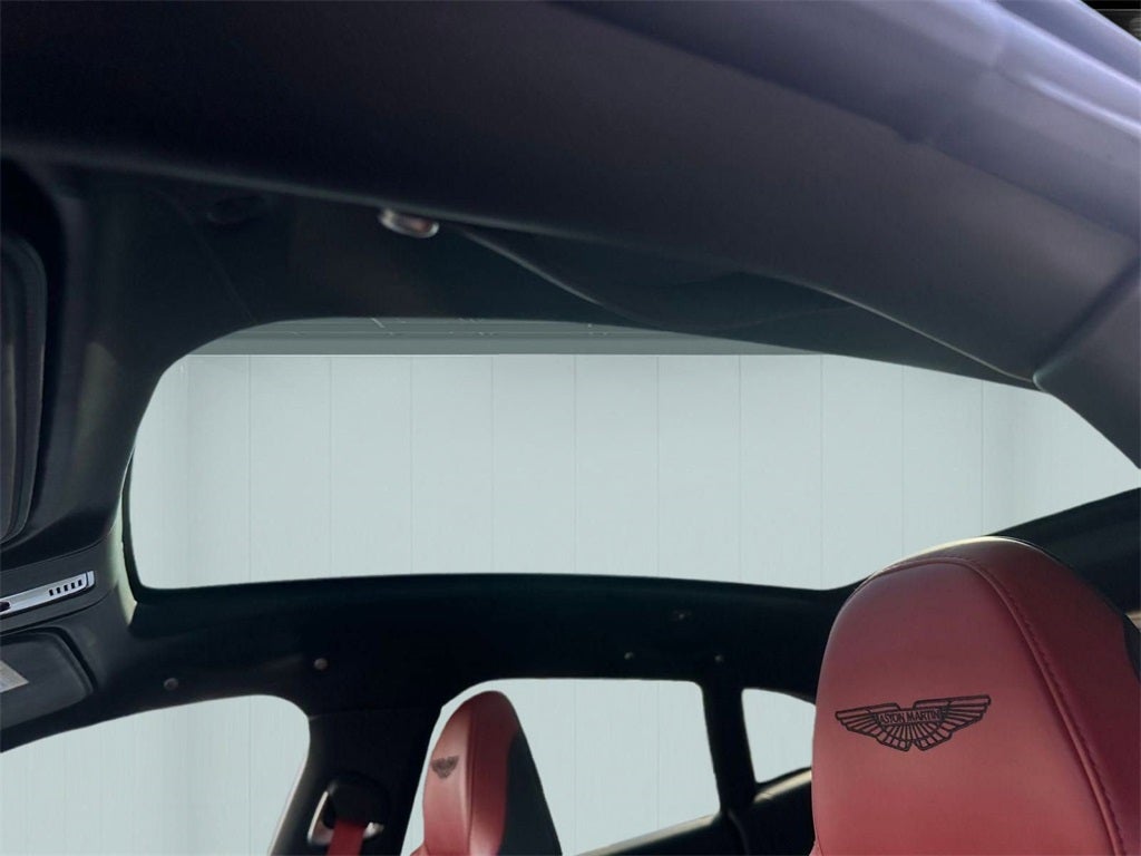 2023 Aston Martin DBX 707