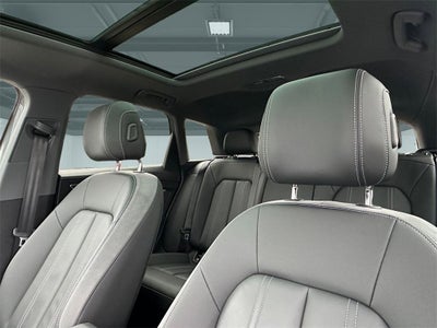 2024 Audi Q4 e-tron Premium quattro