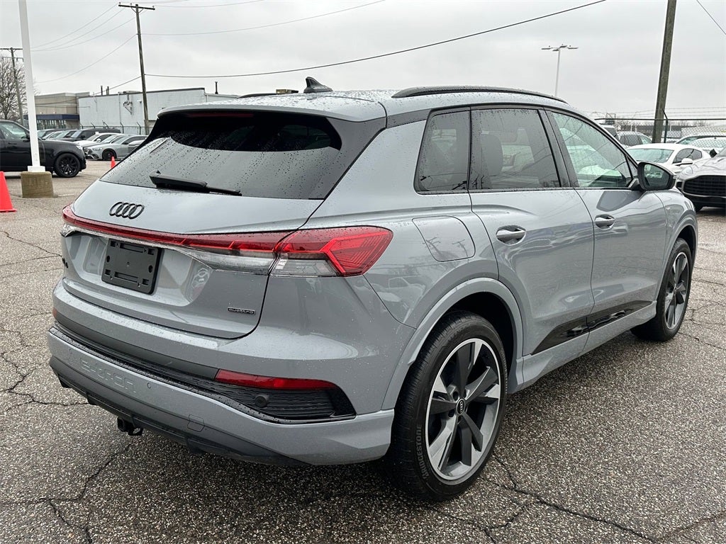 2024 Audi Q4 e-tron Premium quattro