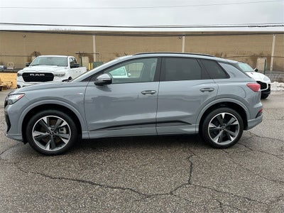 2024 Audi Q4 e-tron Premium quattro