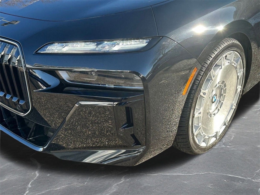 2025 BMW 7 Series 760i xDrive