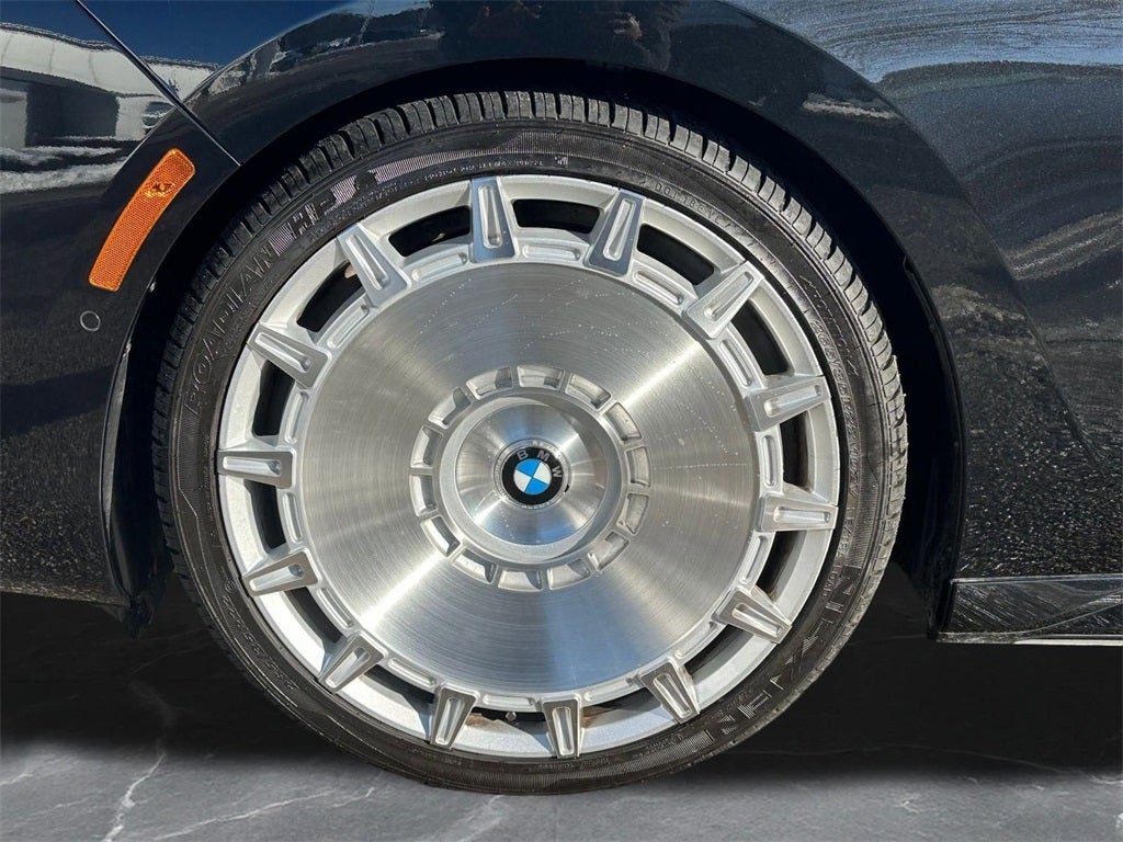 2025 BMW 7 Series 760i xDrive