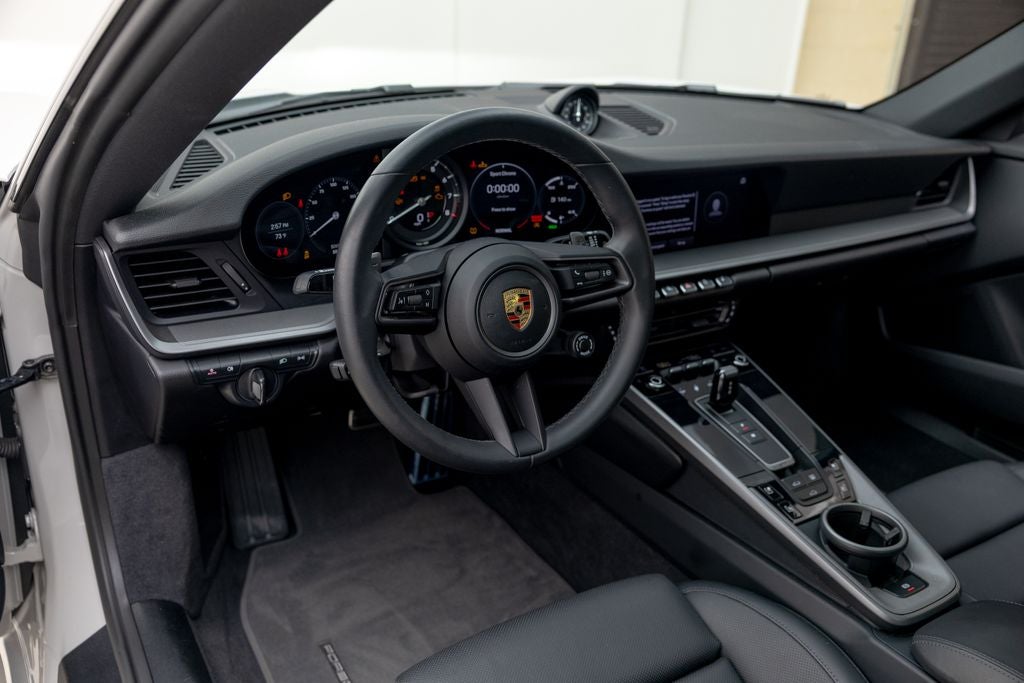 2023 Porsche 911 Carrera