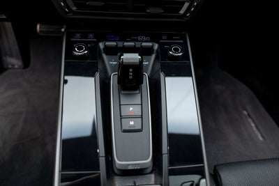 2023 Porsche 911 Carrera