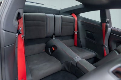 2022 Porsche 911 Carrera 4 GTS