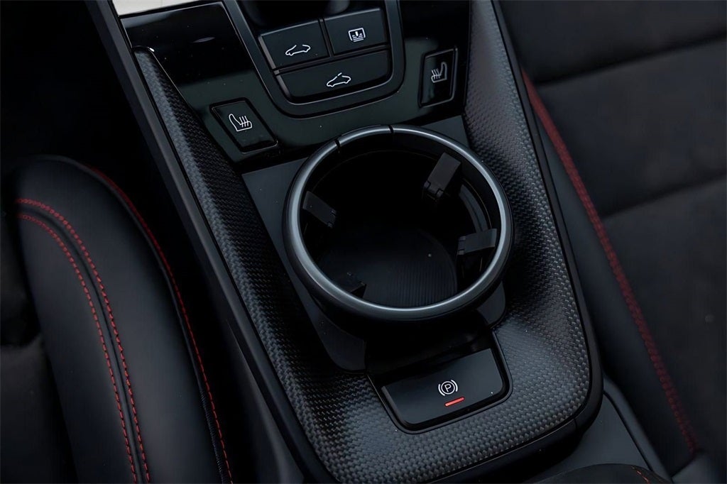 2022 Porsche 911 Carrera 4 GTS