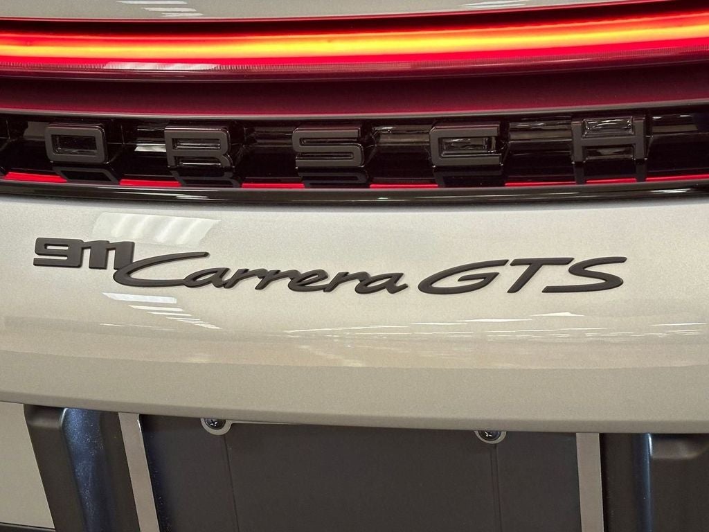 2025 Porsche 911 Carrera GTS