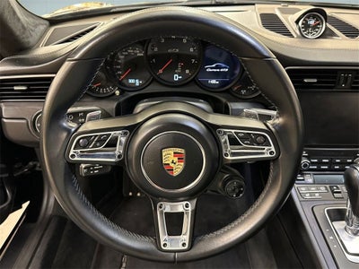 2019 Porsche 911 Carrera GTS