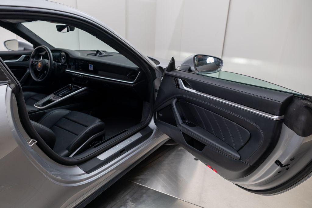 2021 Porsche 911 Turbo S