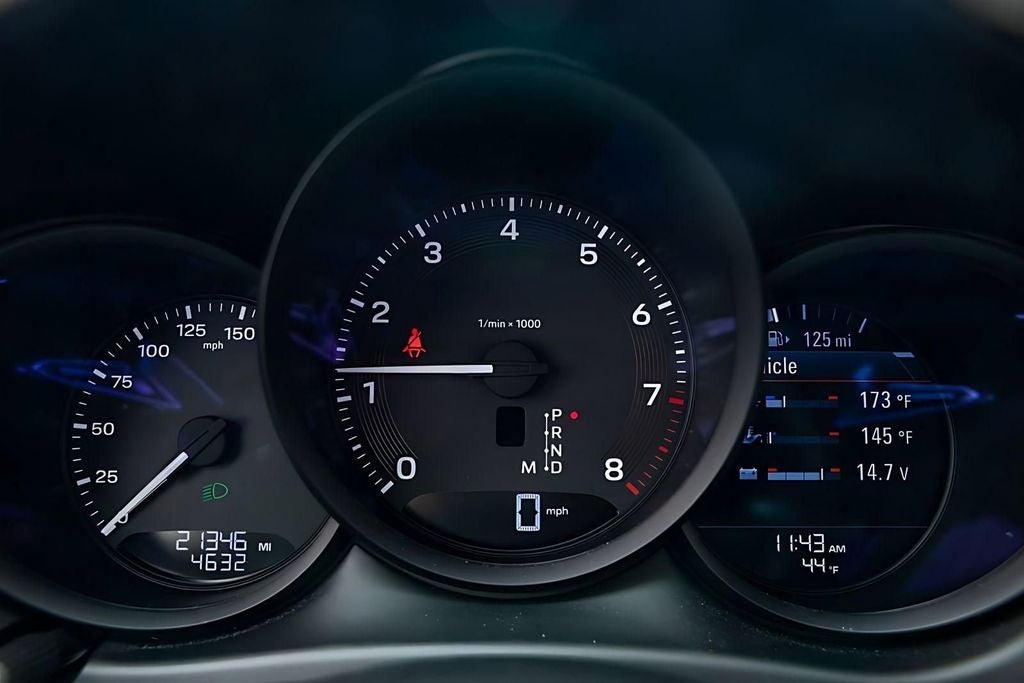 2024 Porsche Macan Base
