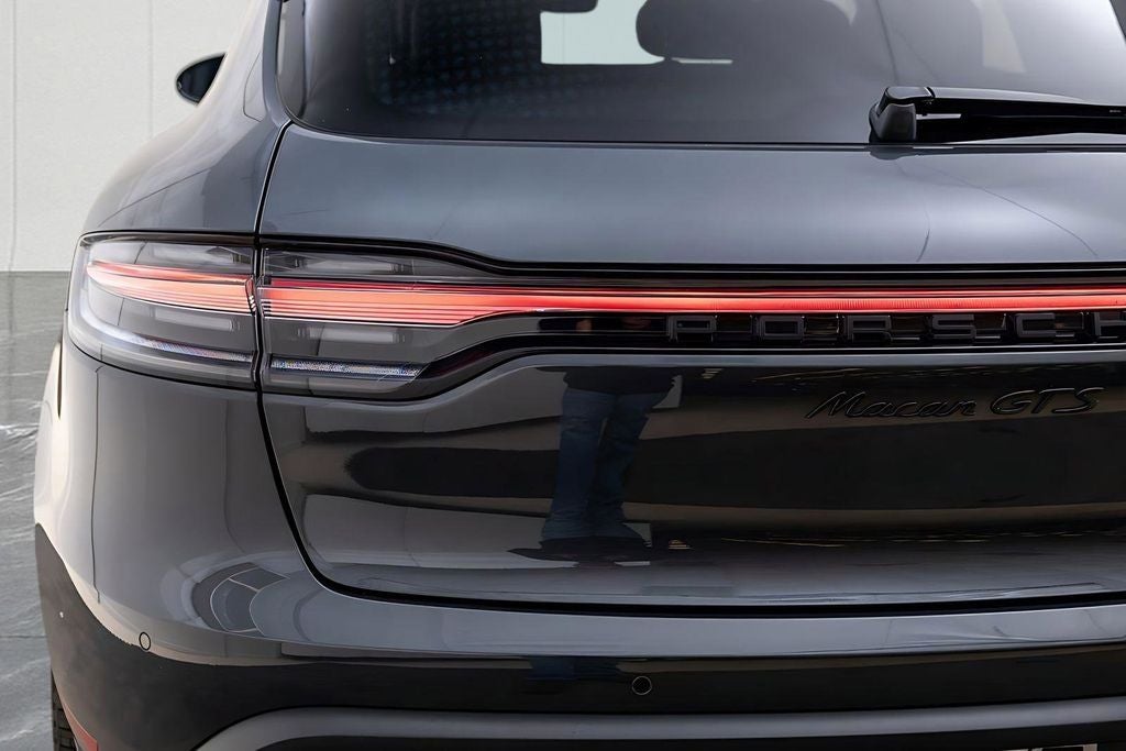 2025 Porsche Macan GTS