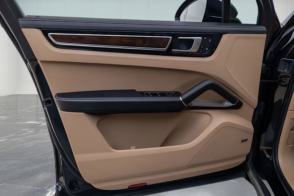 2022 Porsche Cayenne Turbo