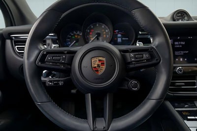 2024 Porsche Macan S